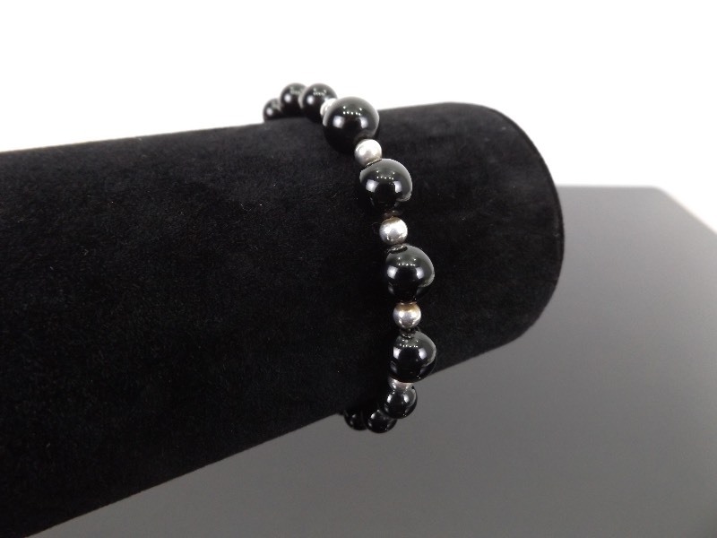 .925 Sterling Silver Black Onyx Graduated Bead Bracelet