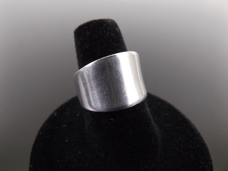 .925 Sterling Silver Artisan Ring Size 6.75