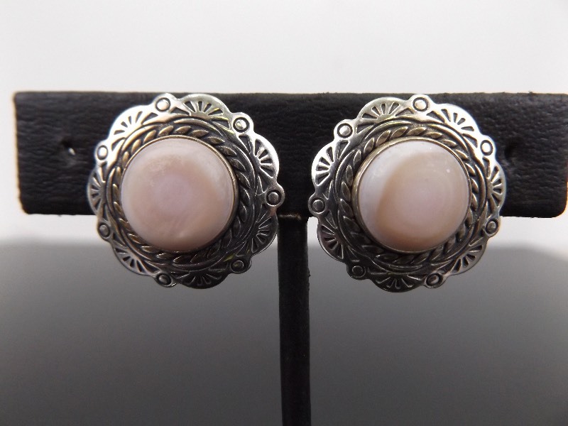 .925 Sterling Silver Carolyn Pollack Mother of Pearl Cabochon Clip Earrings