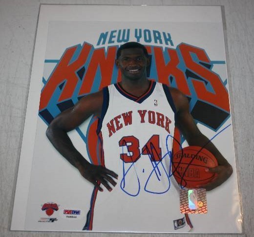 lot 43 image: 2003 Antonio McDyess New York Knicks Photo File Auto PSADNA