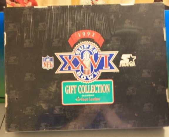 1992 SUPER BOWL XXVI popular (26) EXCLUSIVE FOOT LOCKER 7 PIECE GIFT COLLECTION