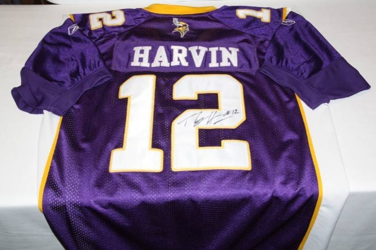 lot 114 image: Minnesota Vikings Percy Harvin Jersey Autograph