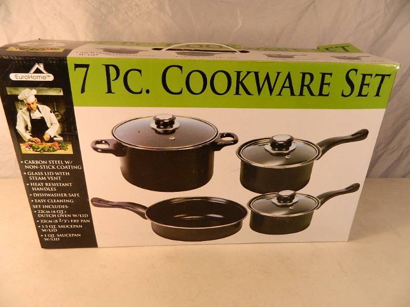 New 7 Piece Cookware Set