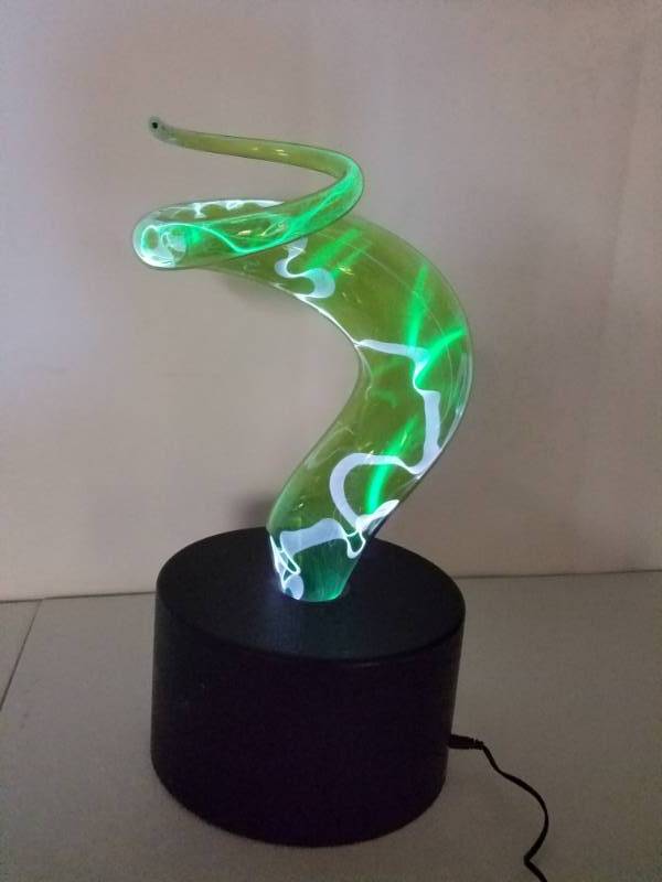 lot 33 image: Lumisource Touch Light