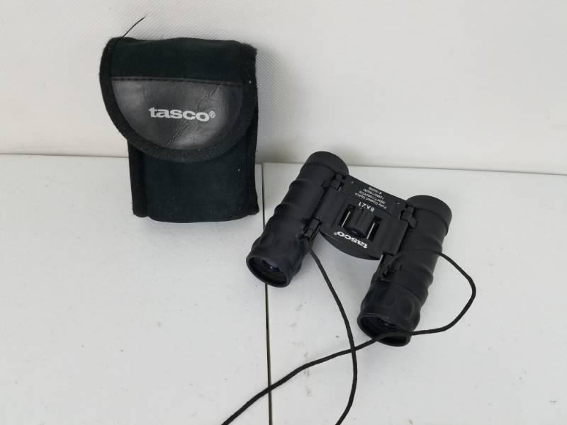 lot 44 image: Tasco hunters binoculars