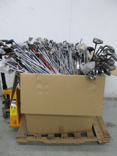 lot 10 image: Wilson & Wilson Staff  #3