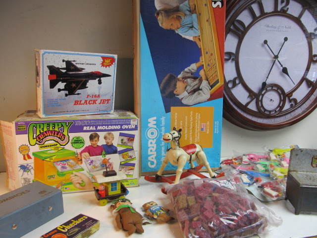 lot 108 image: Large Lot of Vintage Games Toys etc