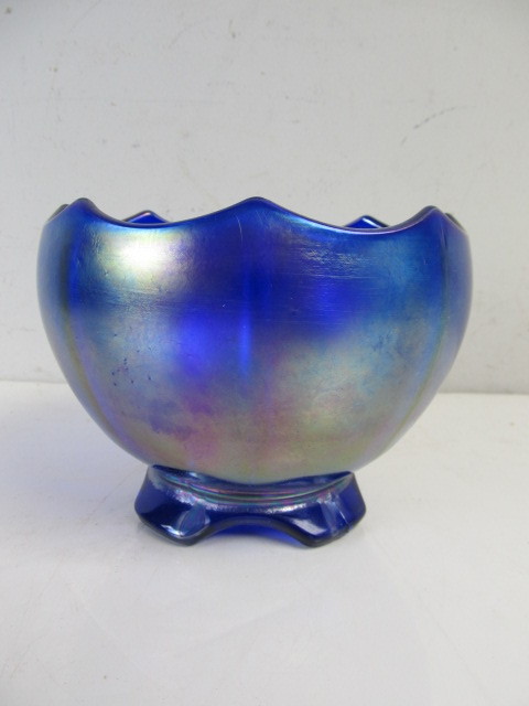 lot 140 image: Vintage Signed Imperial Blue Carnival Glass Bowl