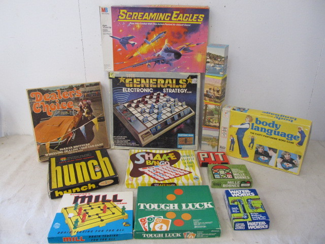lot 76 image: Group of Vintage Board Games Puzzles etc