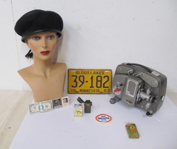 lot 80 image: Group of Misc Vintage Collectibles