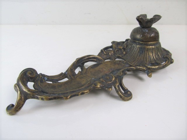 lot 90 image: Vintage Solid Brass Figural Bird Inkwell 