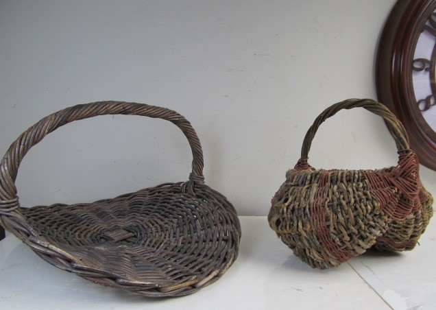 lot 98 image: 2 Large Vintage Hand Made Twig Baskets