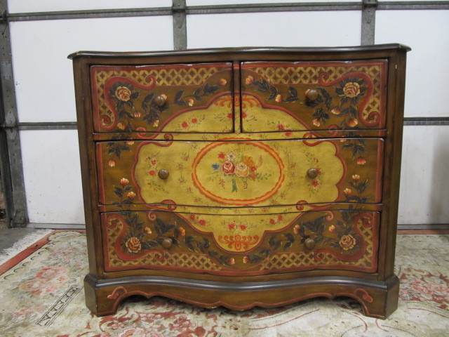 lot 158 image: Nicely Decorated Bowfront 4-Drawer Dresser