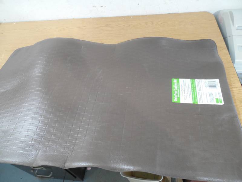 lot 34 image: Basketweave Brown 20 in. x 36 in. Comfort Mat