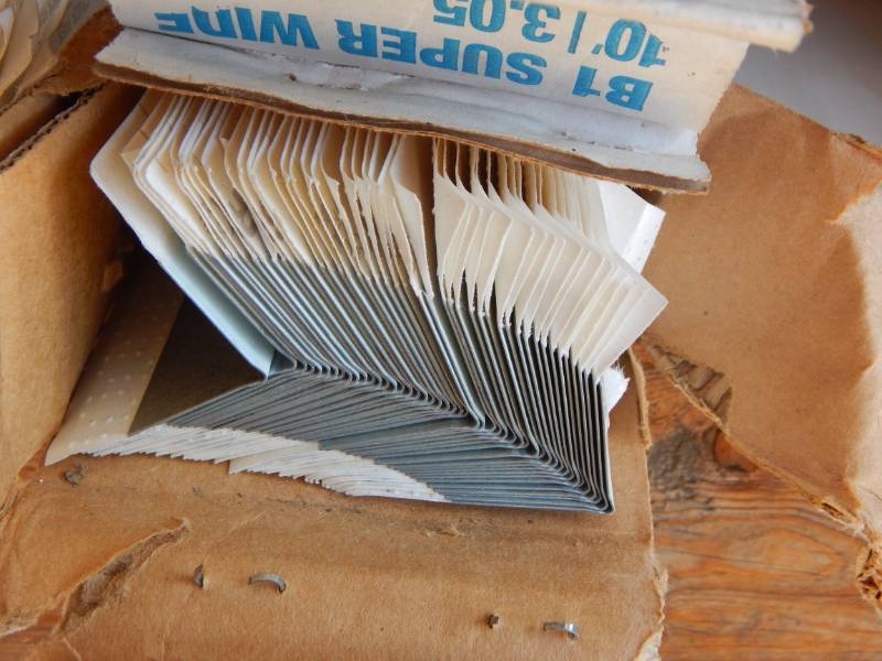 lot 30 image: 10 drywall cornerbead