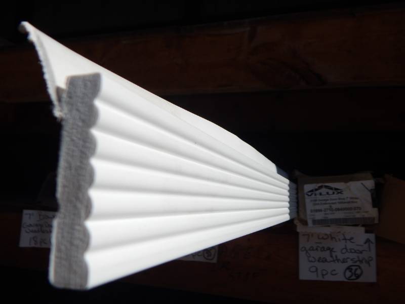 lot 36 image: 7 White vinyl garage door weatherstrip