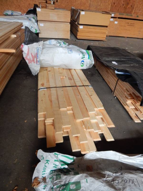 lot 74 image: 1x4 Pine Tongue & Groove Endmatched Paneling