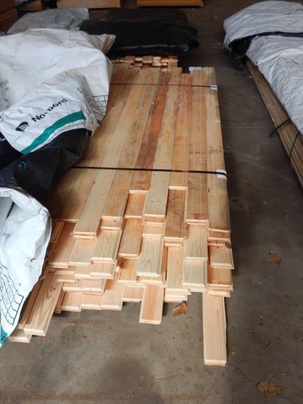 lot 75 image: 1x4 Pine Tongue & Groove Endmatched Paneling