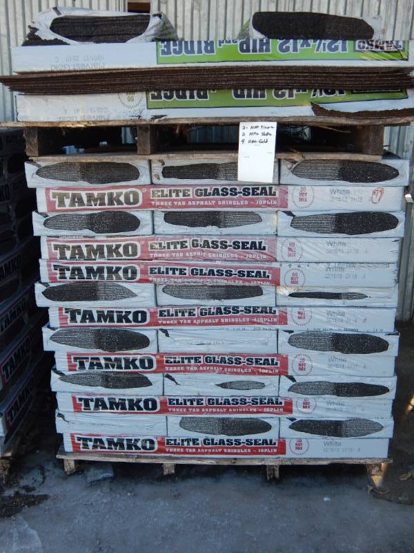 lot 97 image: Tamko Elite 3 Tab White Shingles