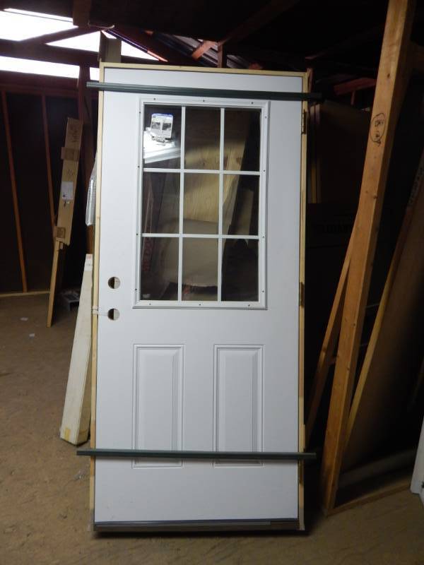 lot 102 image: 30 garage service door