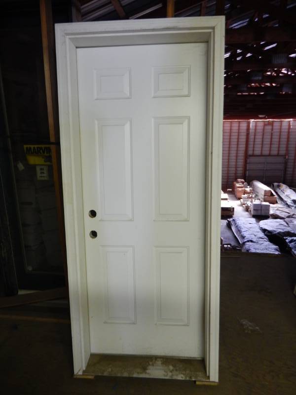 lot 117 image: 28 garage service door