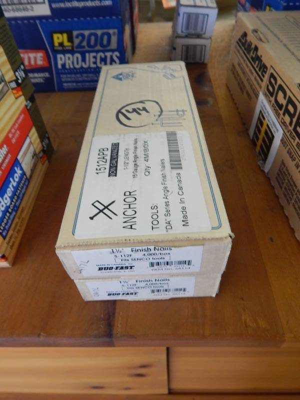lot 144 image: 2 boxes 15 gauge angled finish nails