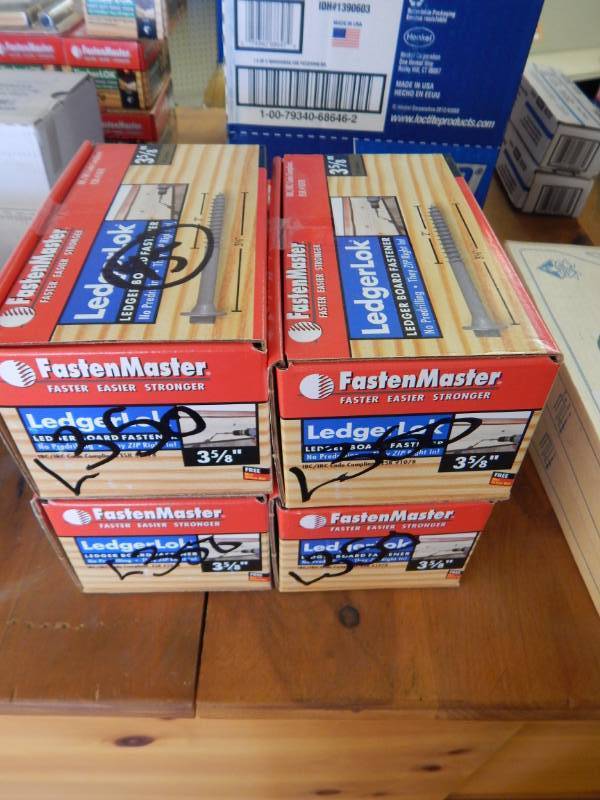 lot 145 image: 4 boxes FastenMaster LedgerLok Screws