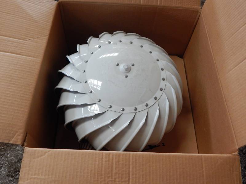 lot 203 image: Turbine roof vent