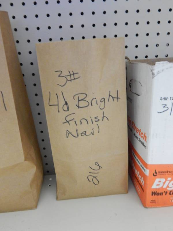 lot 216 image: 4d bright finish nail