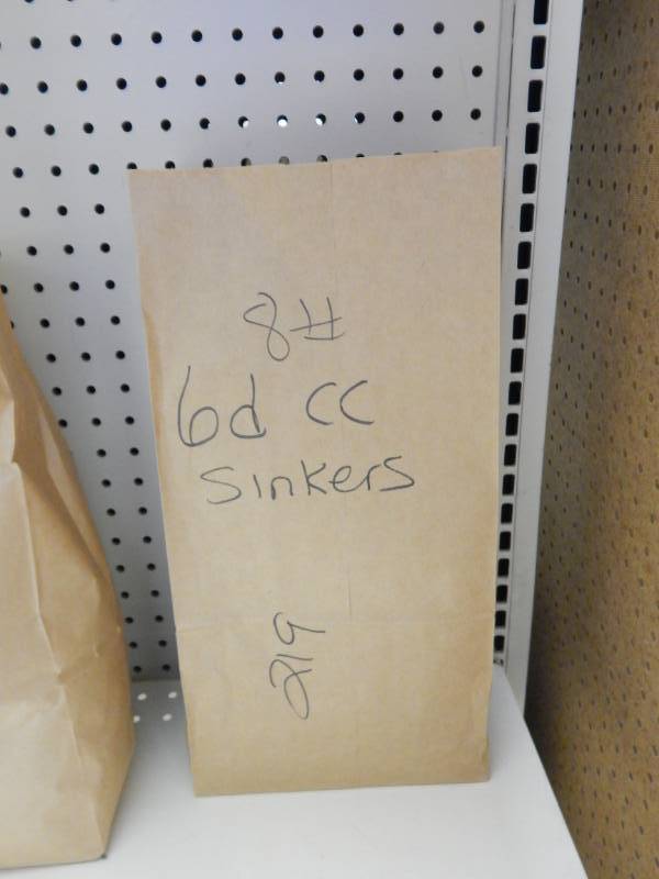 lot 219 image: 6d cement coated sinker nail