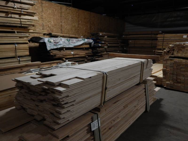 lot 235 image: Hard Maple Flooring