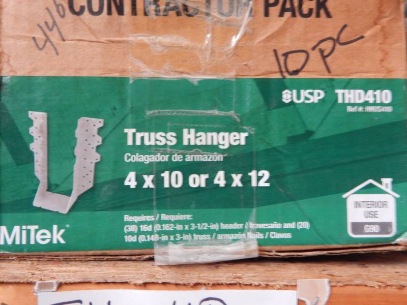 lot 255 image: Metal construction hangers (USPKantsag and Simpson Brands)