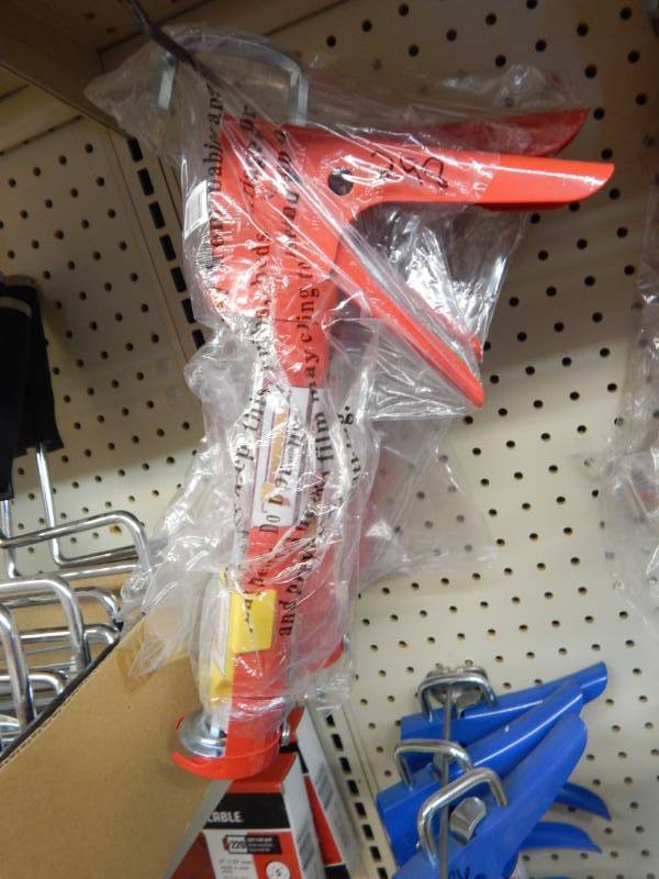lot 298 image: 10 ounce caulk guns