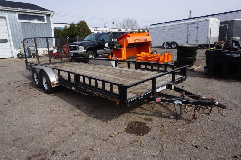lot 6 image: 2008 20 PJ Tandem Axle Landscapers Equipment Trailer
