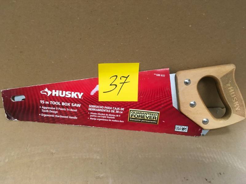 lot 37 image: Husky 15 in. Wood Handle Aggressive Tooth Saw  in good condition