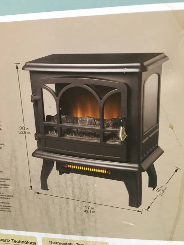 lot 47 image: Hampton Bay Kingham 1,000 sq. ft. Panoramic Infrared Electric Stove in Black with Electronic Thermostat  in good condition
