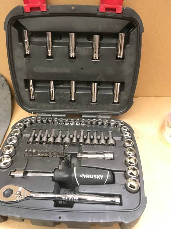 Husky Mechanics Tool Set (65-Piece) in good condition