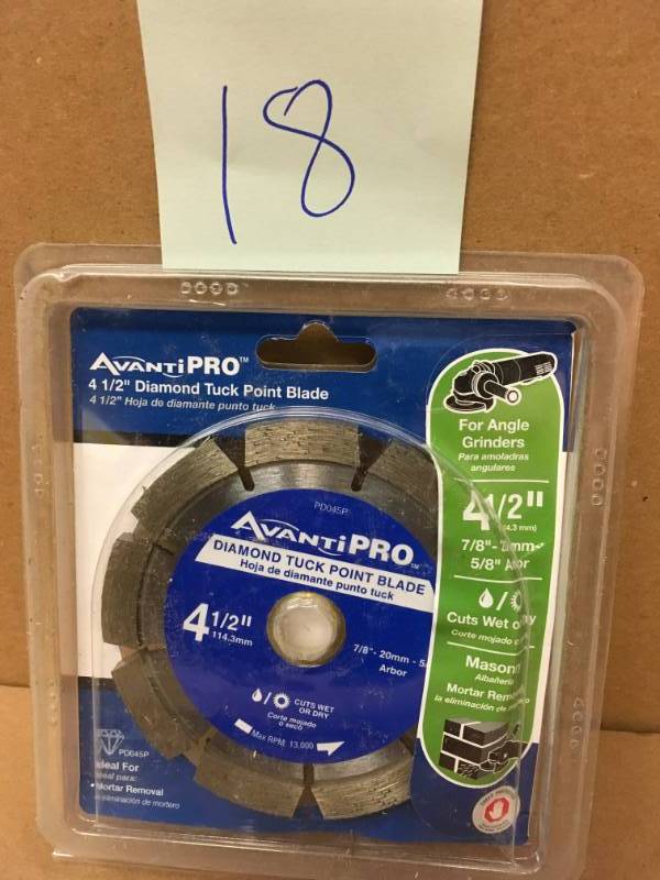Avanti Pro 4-12 in. Diamond Tuck Point Blade in good condition