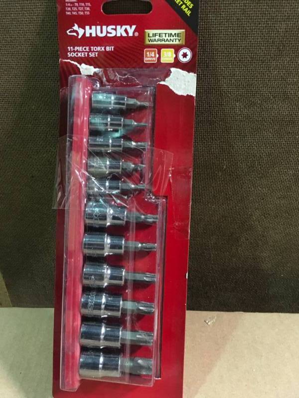 Husky 14 and 38 in. Drive Torx Bit Socket Set (11-Piece) in good condition