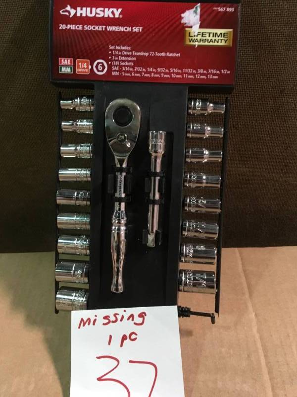 Husky 14 in. Drive Ratchet SAEMetric Standard Socket Set (20-Piece) MISSING ONE PC in good condition