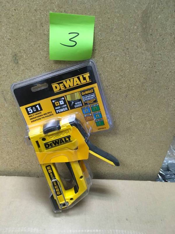 lot 3 image: DEWALT 5 in 1 Multi-Tacker Stapler and Brad Nailer Multi-Tool in good condition