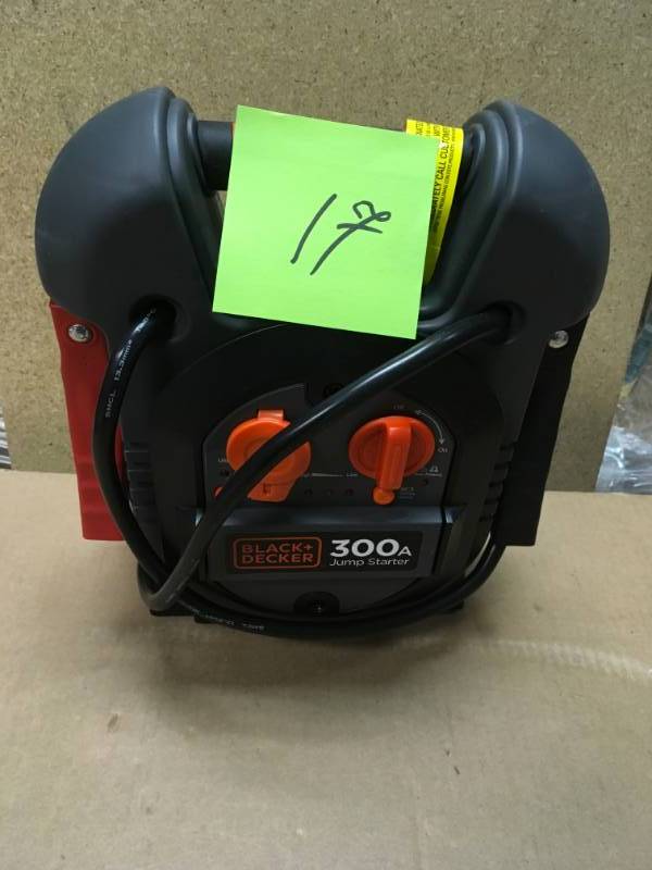 lot 17 image: BLACKDECKER 300 Amp Portable Jump Starter in good condition