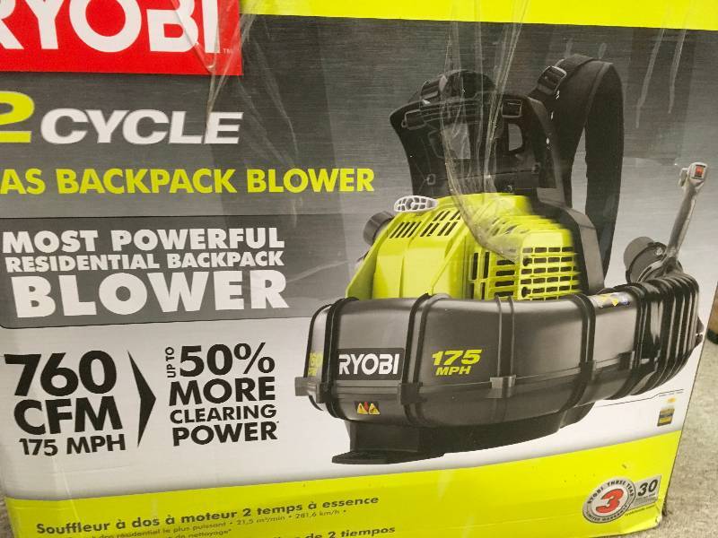 RYOBI 175 MPH 760 CFM 38cc Gas Backpack Leaf Blower in very good condition