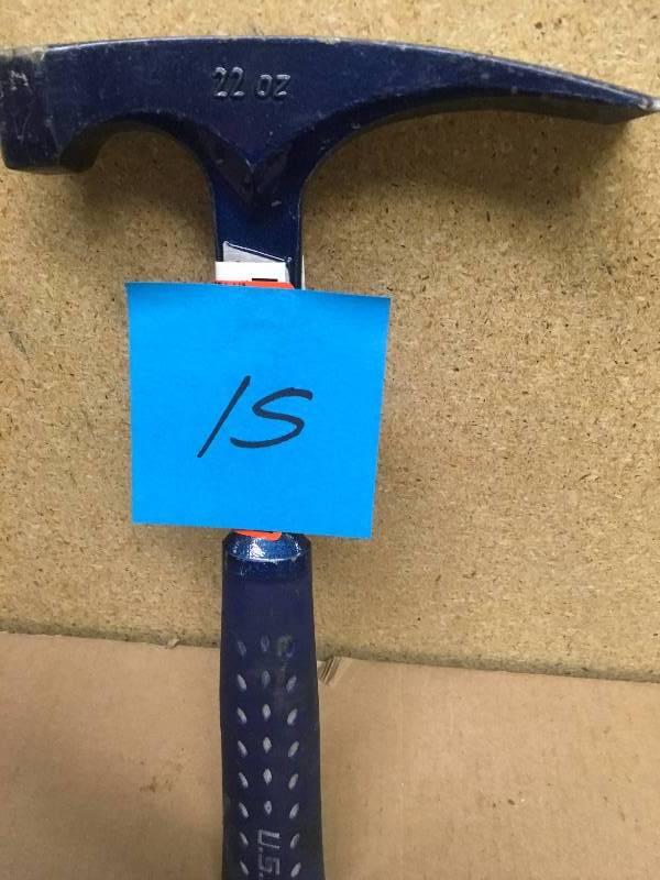 Estwing 22 oz. Smooth-Face Bricklayers Hammer  in very good condition