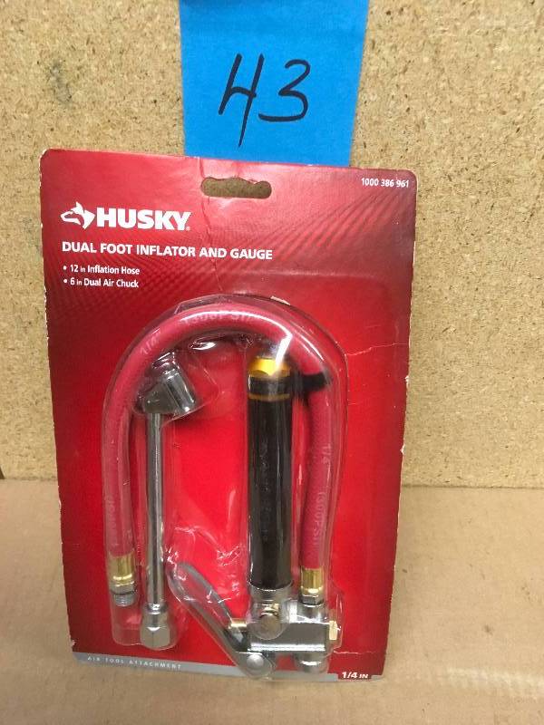 Husky Dual Foot Inflator Gauge  in very good condition