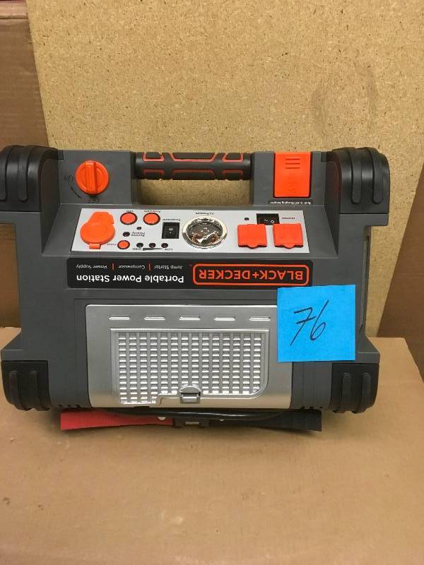 BLACKDECKER 500-Watt Portable Power Station  in very good condition