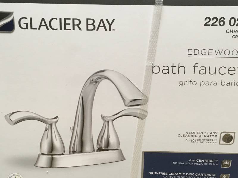 Glacier Bay Edgewood 4 in. Centerset 2-Handle High-Arc Bathroom Faucet in Chrome  in very good condition