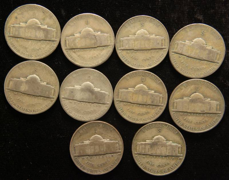 GROUP OF 10 US WWII WARTIME SILVER NICKELS