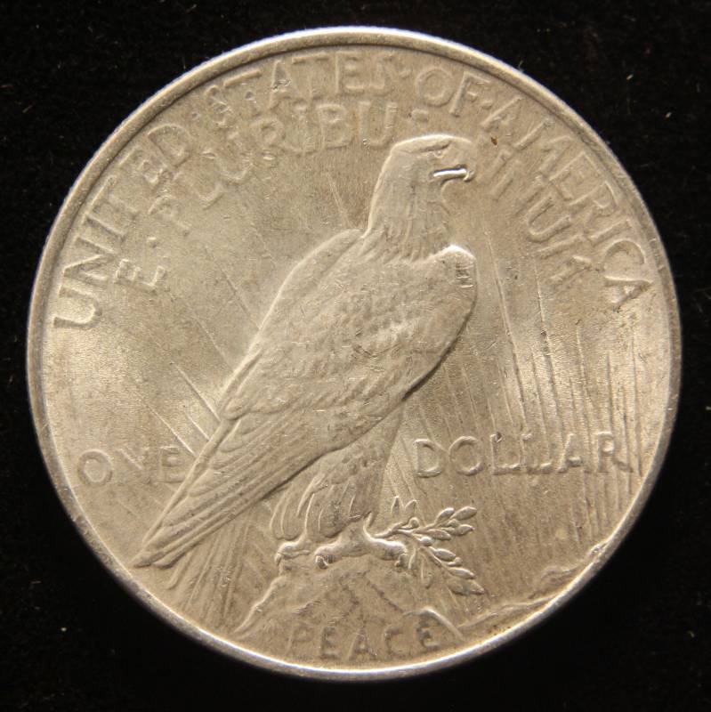 1922 PEACE SILVER DOLLAR IN HIGHER GRADE