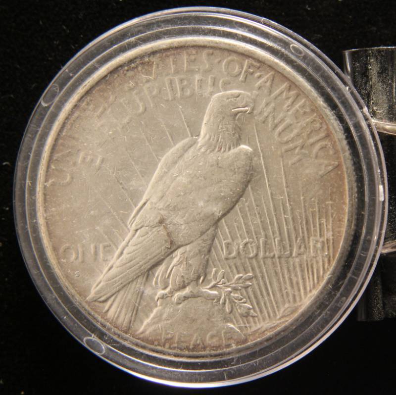 1926-S PEACE SILVER DOLLAR IN AIRTITE